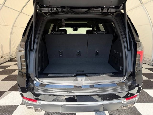 New 2026 Chevrolet Tahoe High Country AWD/4WD image 5