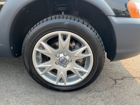 Used 2007 Volvo XC70 AWD/4WD image 24