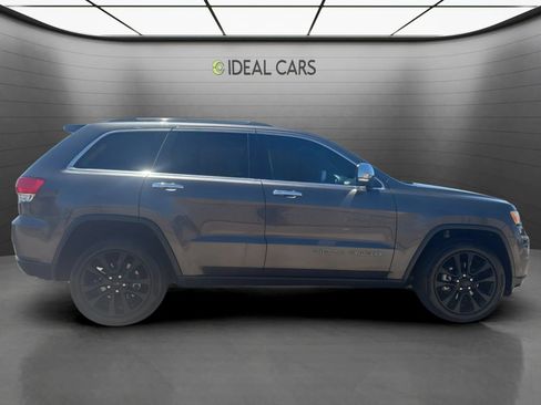 Used 2017 Jeep Grand Cherokee Limited RWD image 6