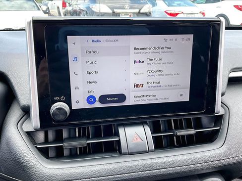 Used 2024 Toyota RAV4 XLE image 32