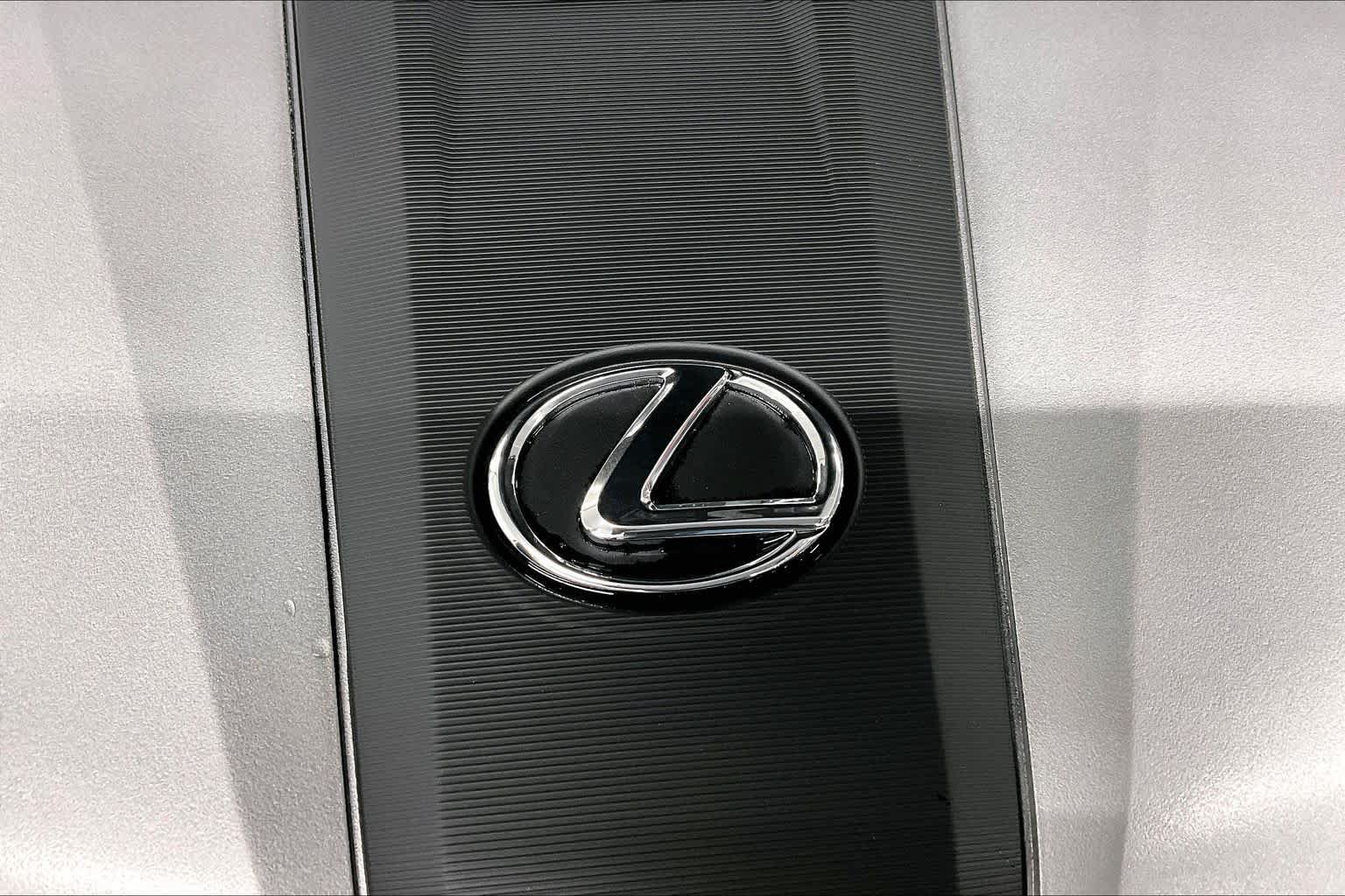 Used 2025 Lexus ES 350 w/ Premium Package FWD image 33