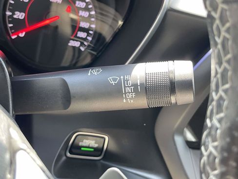Used 2018 Chevrolet Camaro SS RWD image 21