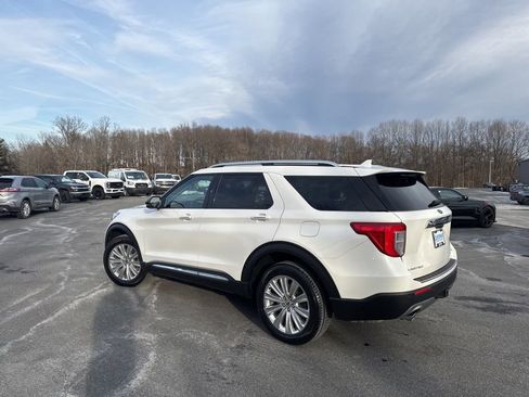 Certified 2022 Ford Explorer Limited image 4