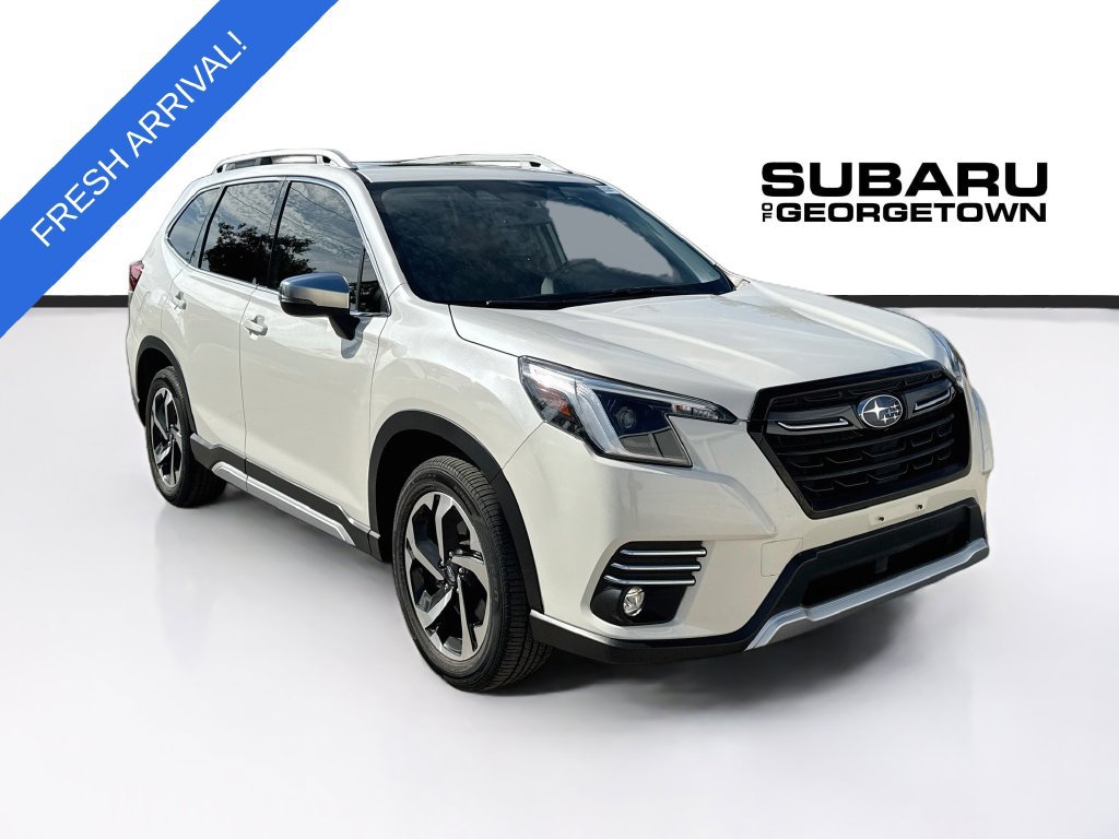 Used 2023 Subaru Forester Touring AWD/4WD image 1