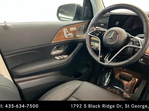 Certified 2025 Mercedes-Benz GLE 350 4MATIC image 11