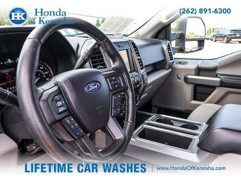 Used 2018 Ford F150 XLT w/ Equipment Group 302A Luxury AWD/4WD image 10