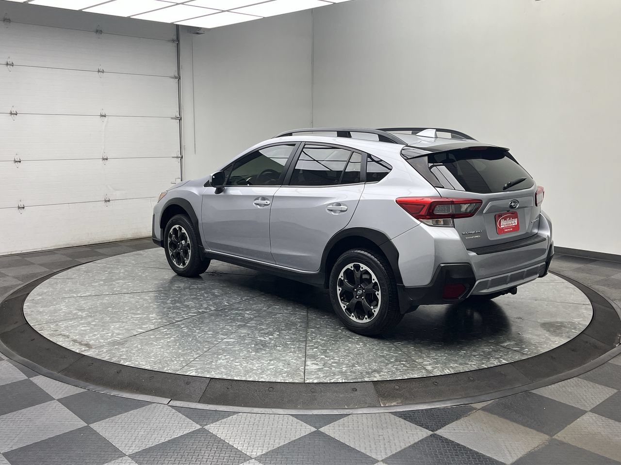 Used 2023 Subaru Crosstrek 2.0i Premium AWD/4WD image 2