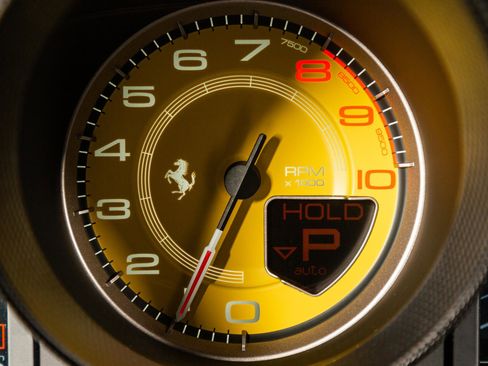 Used 2016 Ferrari 488 GTB RWD image 42