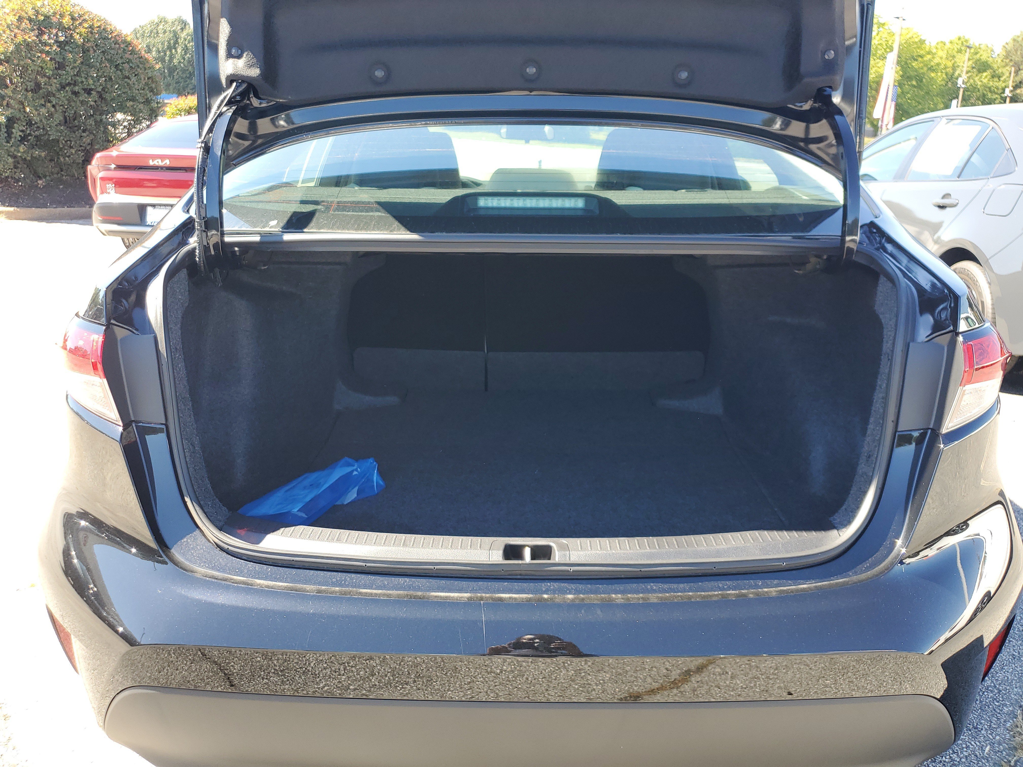 Used 2026 Toyota Corolla LE FWD image 8
