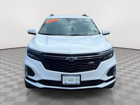 Used 2024 Chevrolet Equinox RS FWD image 2
