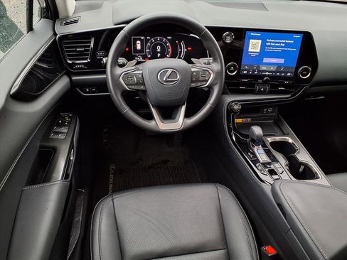 Used 2025 Lexus NX 350 AWD w/ Accessory Package (2T) image 6