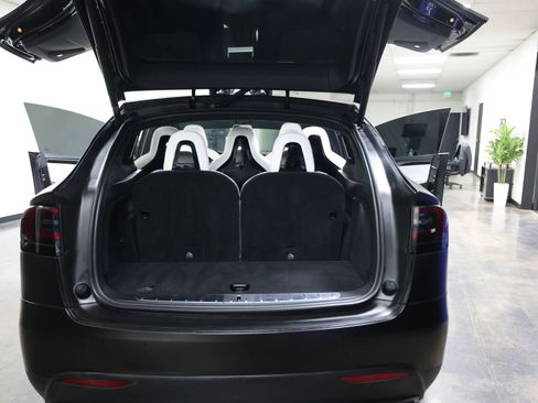 Used 2016 Tesla Model X Performance image 39