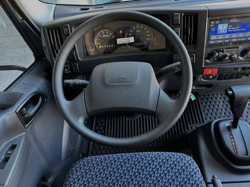 New 2024 Chevrolet Low Cab Forward image 13