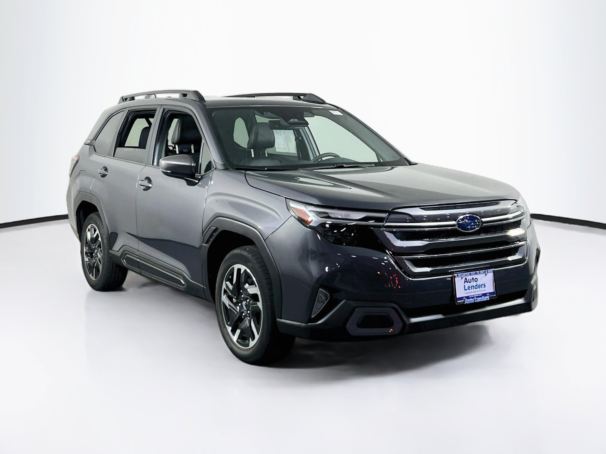 Used 2025 Subaru Forester Limited AWD/4WD image 3