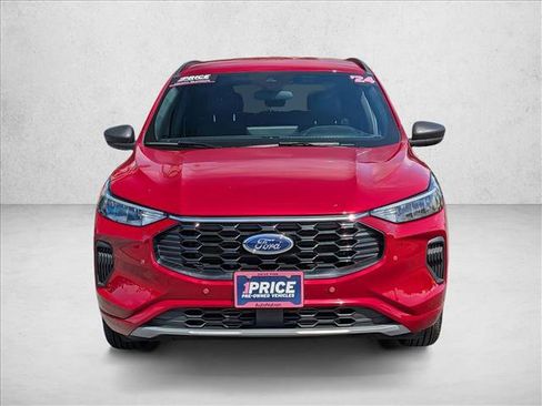 Used 2024 Ford Escape ST-Line w/ Tech Pack #1 FWD image 2