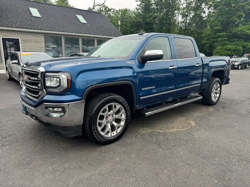 Used 2018 GMC Sierra 1500 SLT w/ SLT Premium Package AWD/4WD image 3