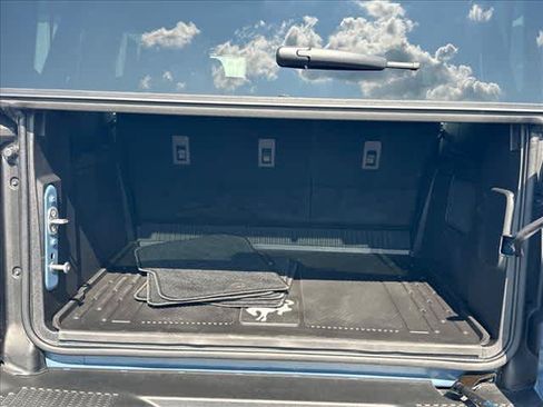 Used 2025 Ford Bronco Badlands AWD/4WD image 5