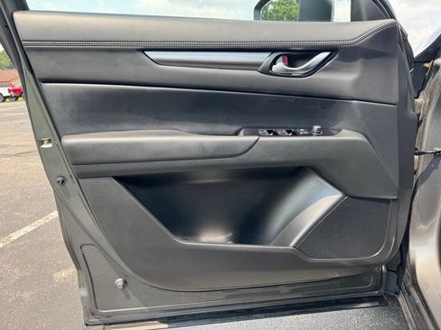 Used 2023 MAZDA CX-5 AWD 2.5 S w/ Select Package image 16