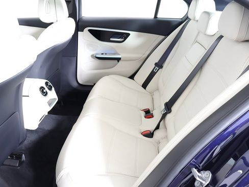 Used 2023 Mercedes-Benz C 300 4MATIC Sedan w/ Exclusive Trim Package image 37