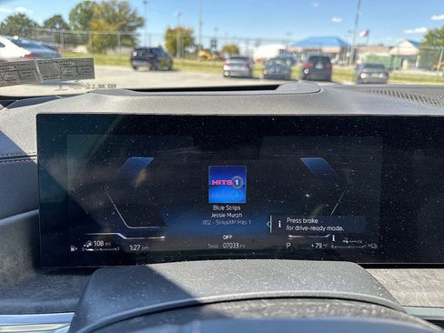 Certified 2025 BMW X5 xDrive50e w/ Climate Comfort Package image 20