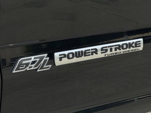Used 2022 Ford F350 Limited AWD/4WD image 11