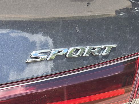 Used 2025 Honda Civic Sport image 23