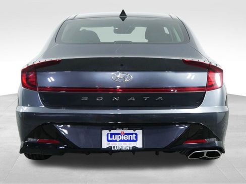 Used 2022 Hyundai Sonata SEL w/ Convenience Package image 9