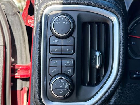 Used 2020 Chevrolet Silverado 2500 High Country w/ Z71 Off-Road Package image 33