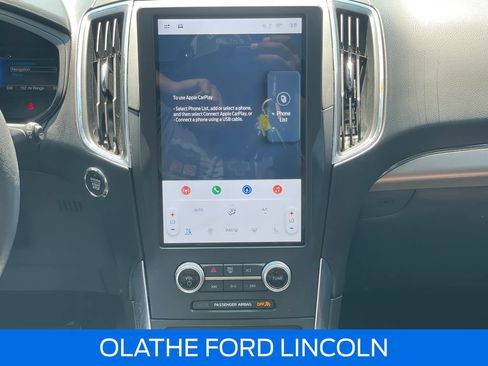 Certified 2022 Ford Edge Titanium w/ Equipment Group 301A AWD/4WD image 22