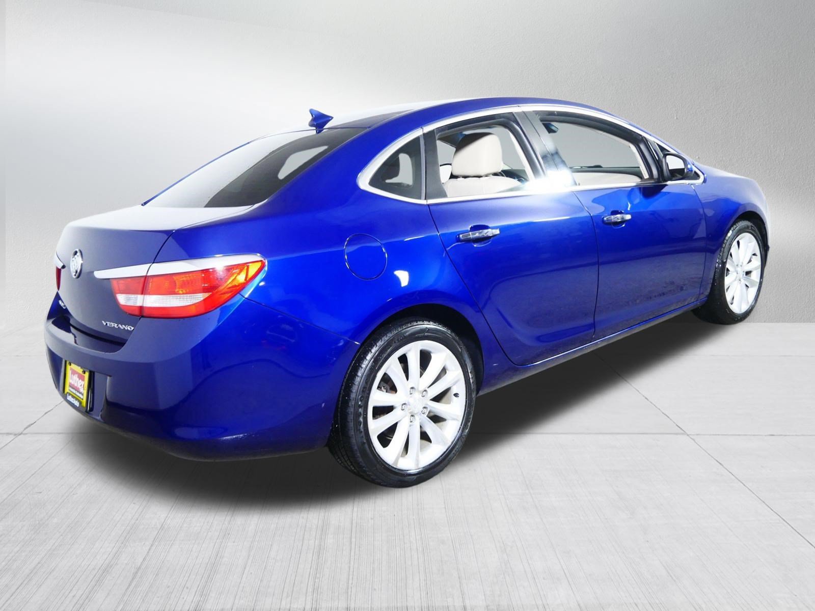 Used 2013 Buick Verano FWD image 7