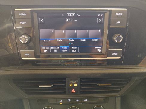 Used 2021 Volkswagen Jetta S FWD image 25