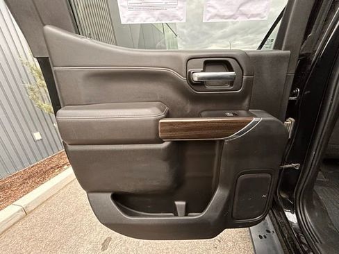 Used 2022 Chevrolet Silverado 1500 LT Trail Boss image 38