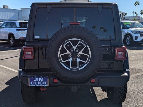 New 2025 Jeep Wrangler Unlimited Rubicon image 3