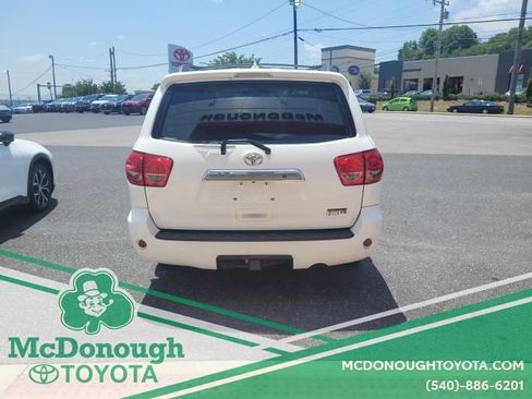 Used 2016 Toyota Sequoia Limited AWD/4WD image 7