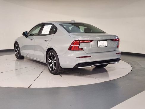Certified 2025 Volvo S60 B5 Core FWD image 6