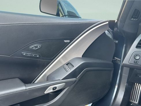 Used 2019 Chevrolet Corvette Grand Sport RWD image 16