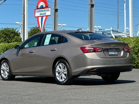 Used 2022 Chevrolet Malibu LT FWD image 6