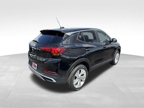 Used 2024 Buick Encore GX Preferred w/ Comfort Package AWD/4WD image 4