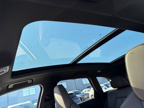 New 2025 Audi Q5 Premium Plus image 19