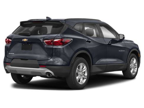 Used 2022 Chevrolet Blazer LT w/ Midnight/Sport Edition FWD image 5