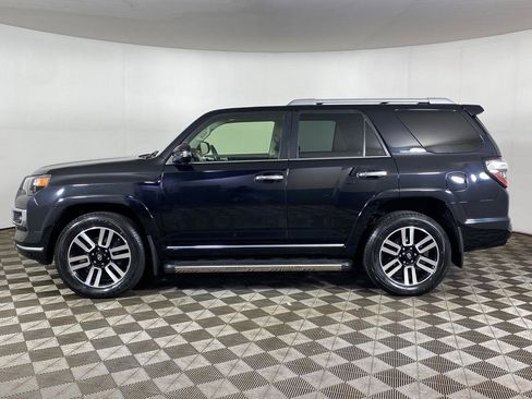 Used 2023 Toyota 4Runner Limited AWD/4WD image 3