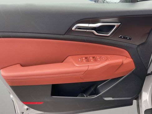 New 2026 Kia Sportage SX FWD image 21