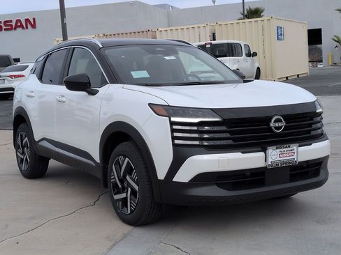 New 2026 Nissan Kicks SV image 6