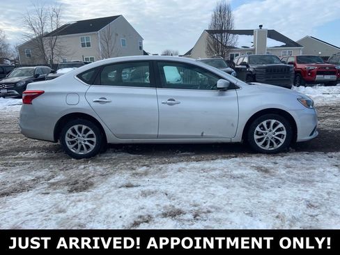 Used 2019 Nissan Sentra SV image 6