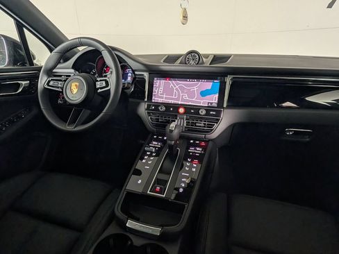 New 2026 Porsche Macan AWD/4WD image 22