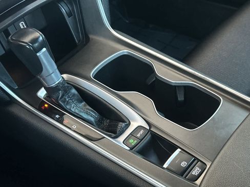 Used 2020 Honda Accord Sport image 20