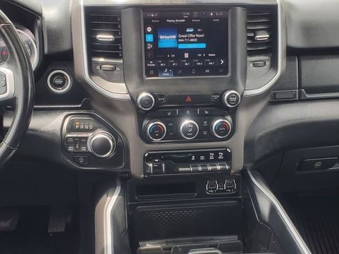 Used 2022 RAM 1500 Big Horn AWD/4WD image 30