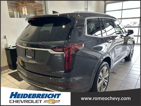 Certified 2023 Cadillac XT6 Premium Luxury image 4