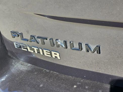 New 2025 Ford Expedition Platinum w/ Stealth Performance Package AWD/4WD image 5