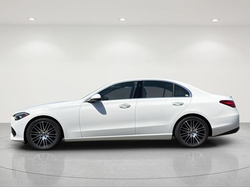 Used 2026 Mercedes-Benz C 300 Sedan image 2